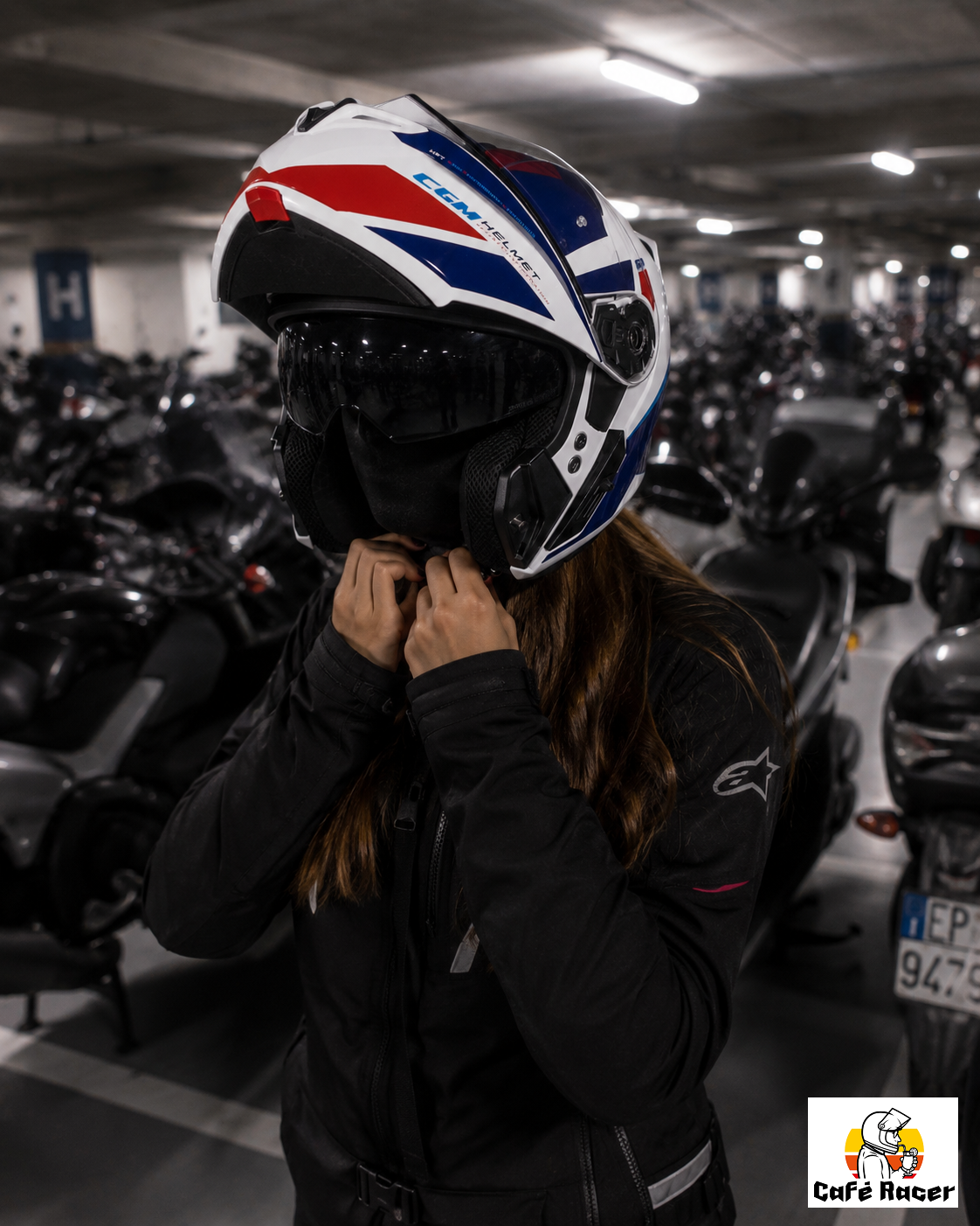 CASCO MODULARE CGM 568 BER SPORT - bianco/blu/rosso lucido
