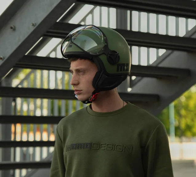 CASCO JET MOMODESIGN FGTR CLASSIC E2206 - verde militare/nero opaco