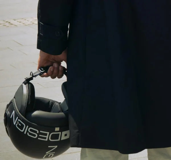 CASCO MOMODESIGN FGTR CLASSIC E2206 - nero opaco bianco